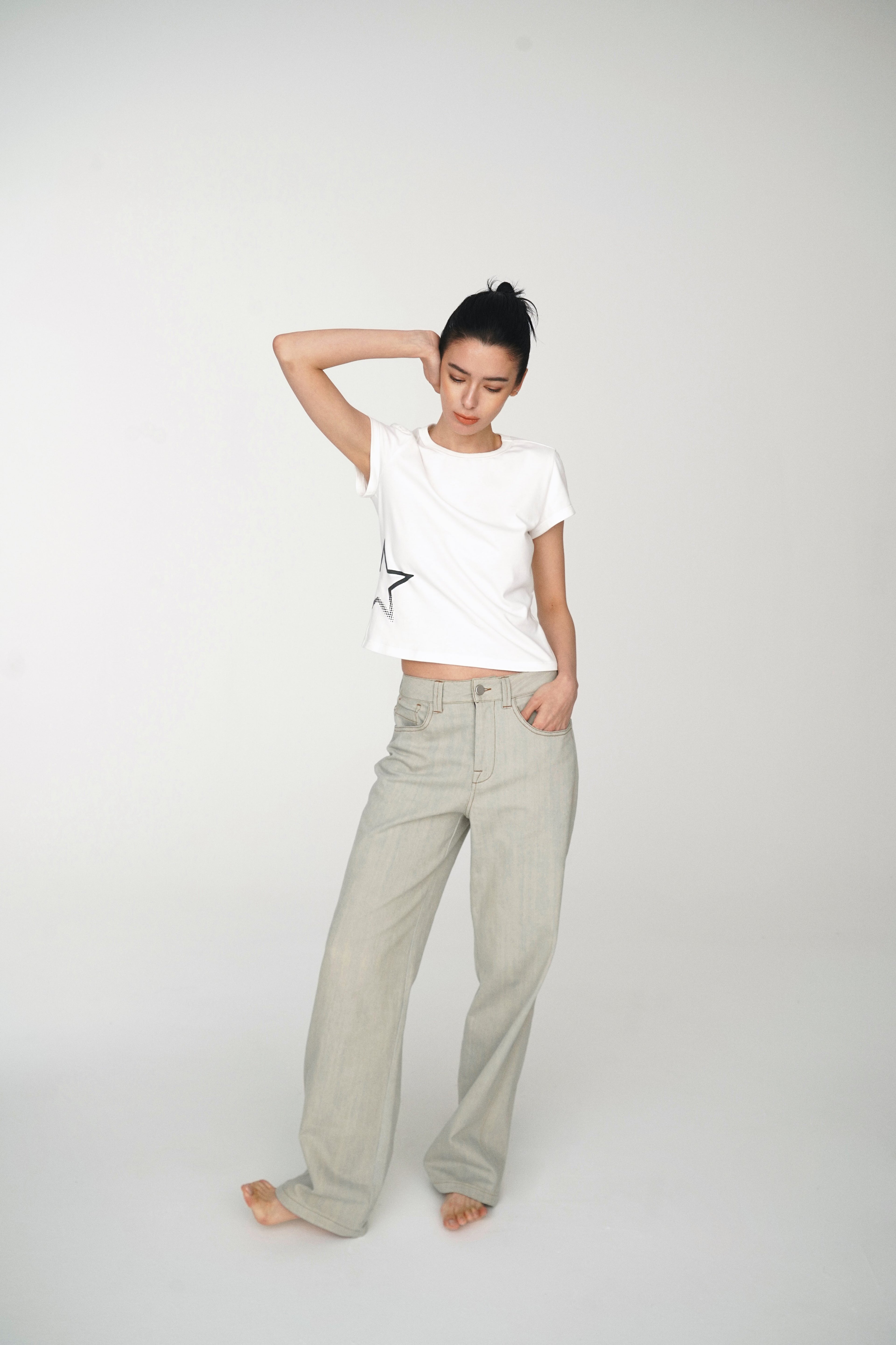 STILL TEE - WHITE