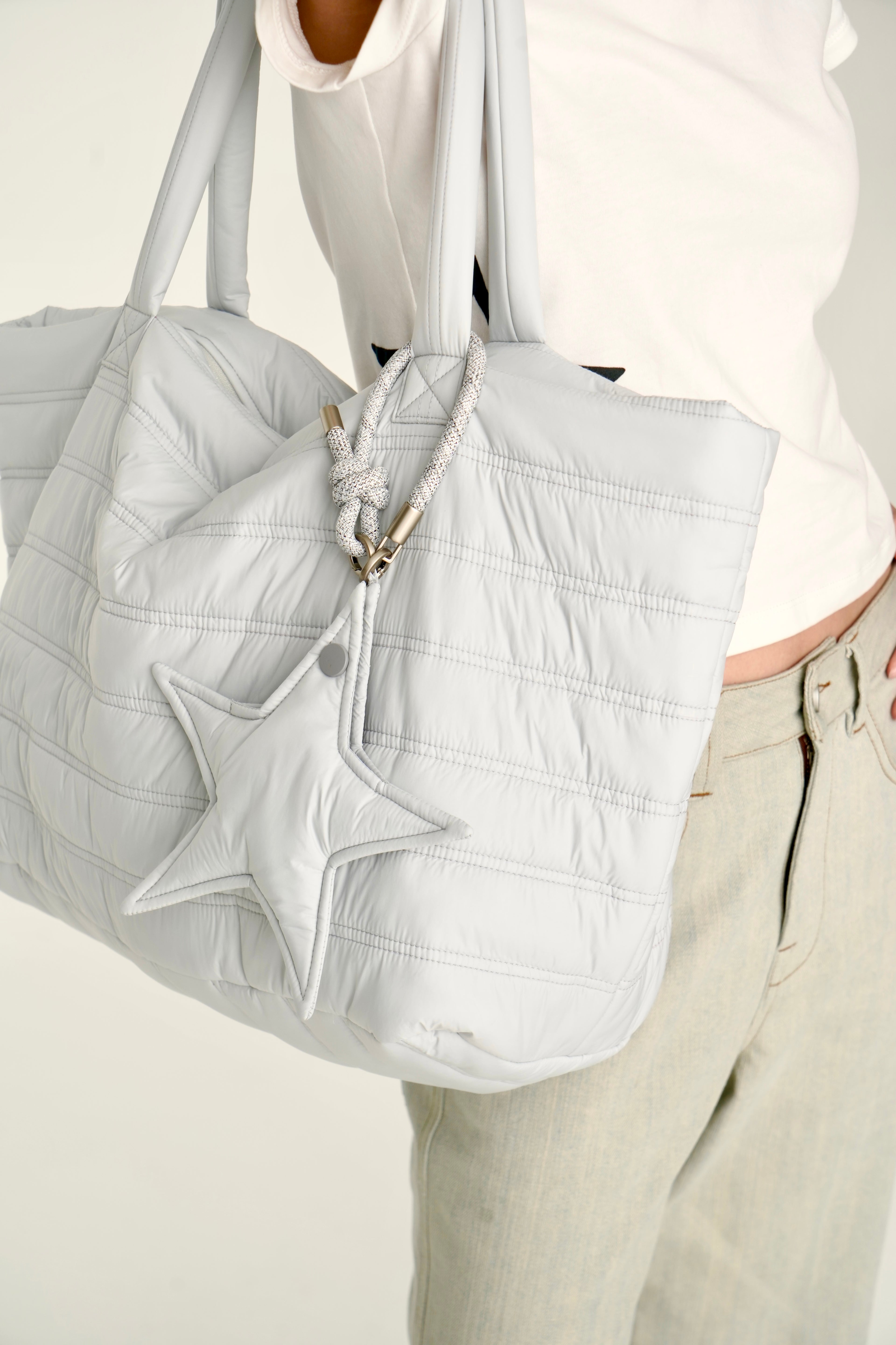 CARRY LIGHT TOTE - LIGHT BLUE