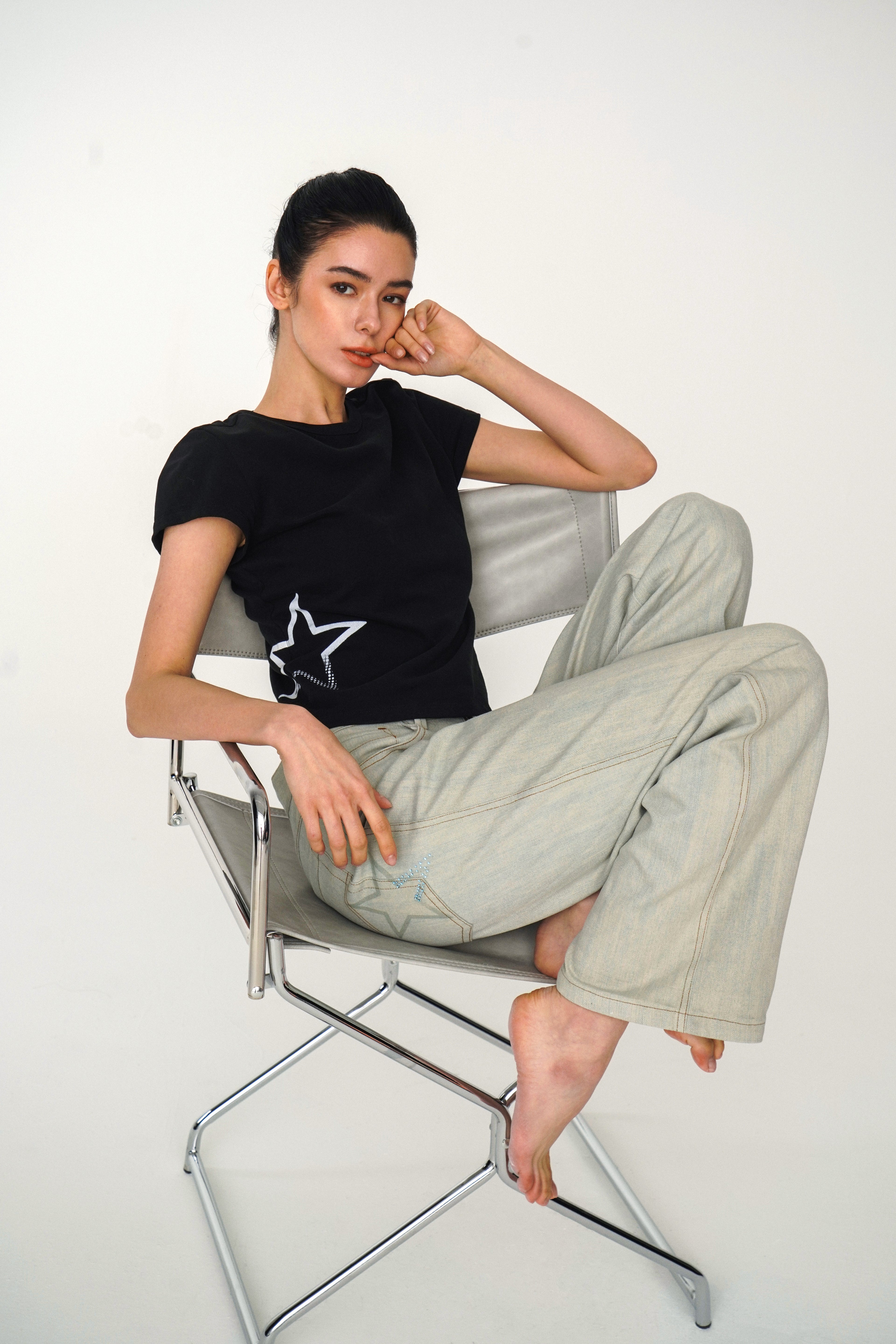 STILL TEE - BLACK